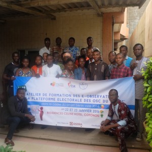 Photo de famille des e-observateurs et l'équipe de l'AB-Bénin